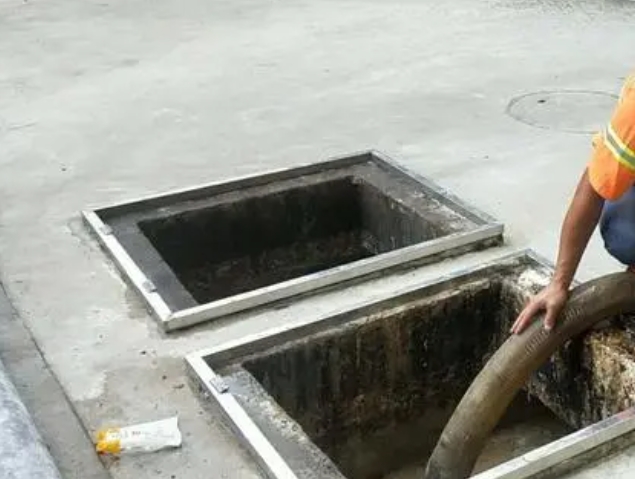 邛崃化粪池清理